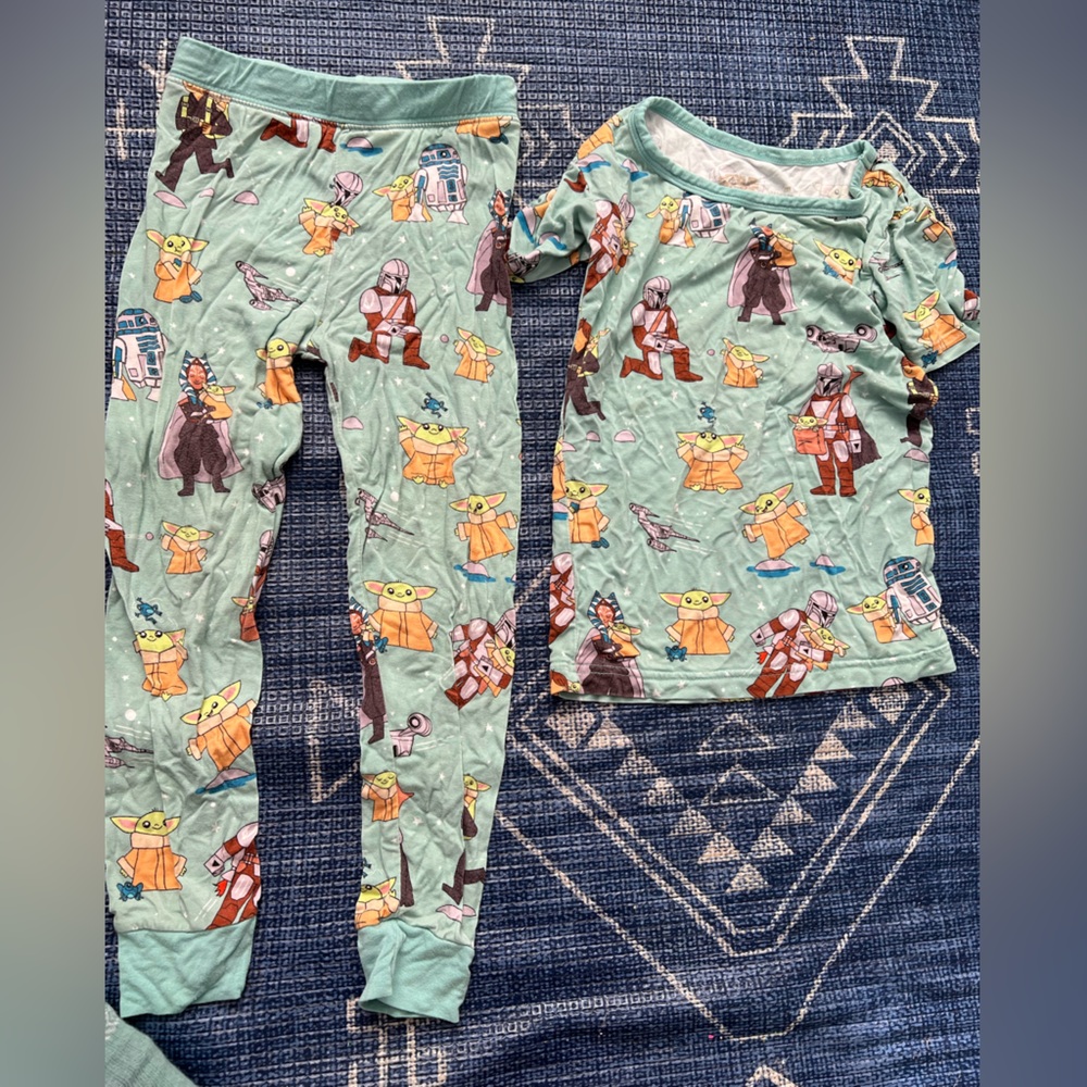 Little sleepies short sleeve pants size 3T Star Wars